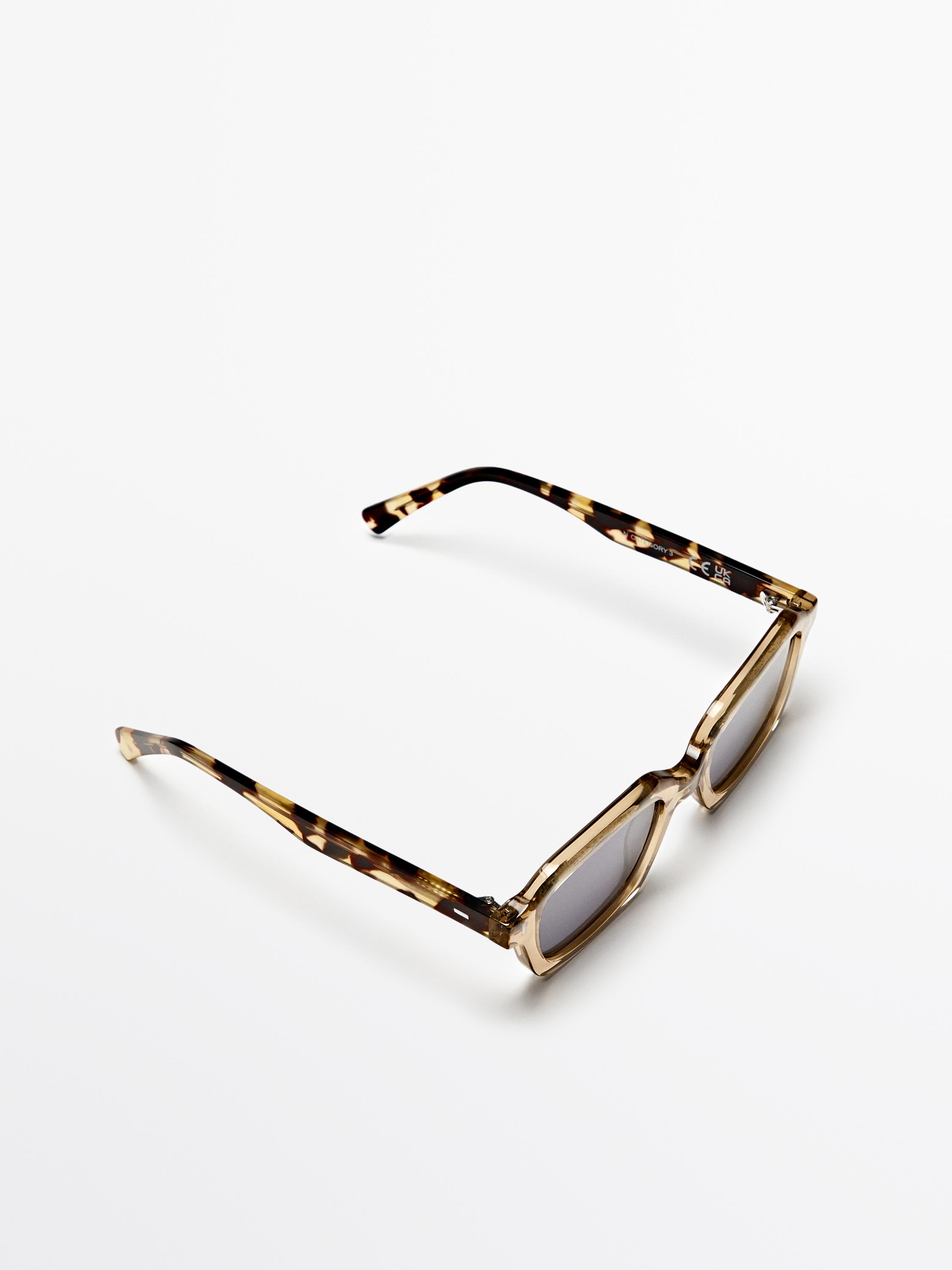 Lunettes de soleil rectangulaires